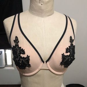 Nude illusion lace demi bra 34d NWOT